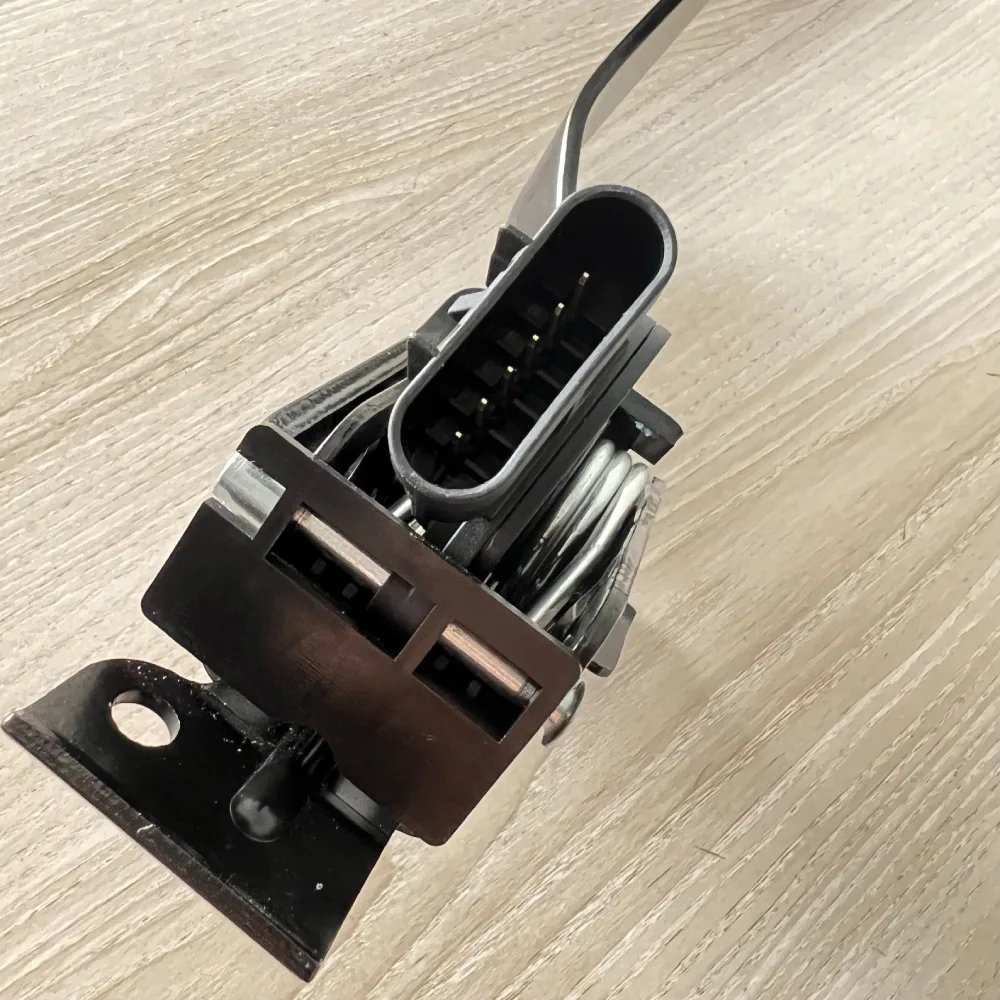 19417903 25835421 15864594 12569599 Electric Accelerator Pedal for Chevrolet Corvette (13-05)