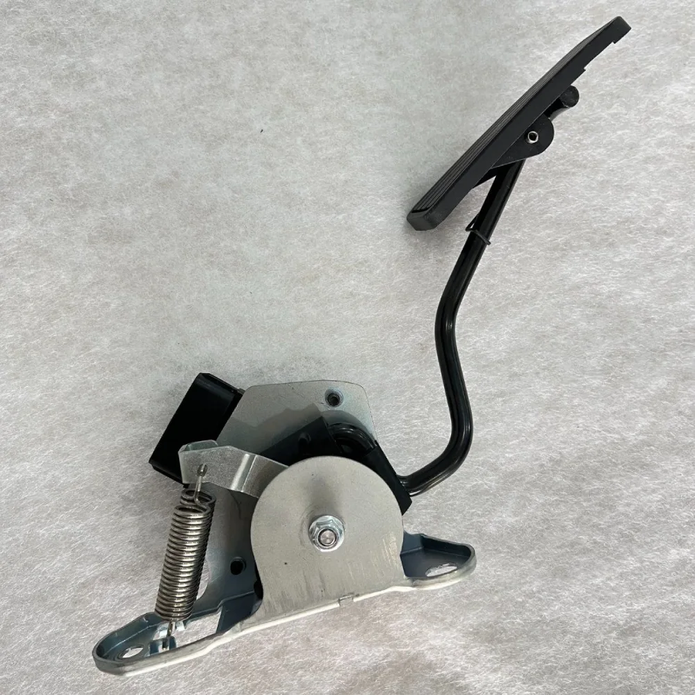 Auto Parts Electric Accelerator Pedal PPS1261 36010SA010 for Replace