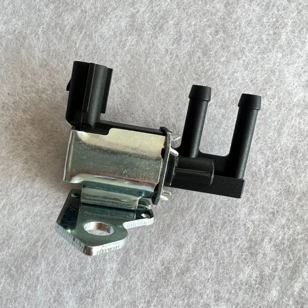 Auto Parts Engine Parts Evaporative Emissions Vapor Canister Purge Valve 16102AA300 for 2002-05 Subaru Impreza