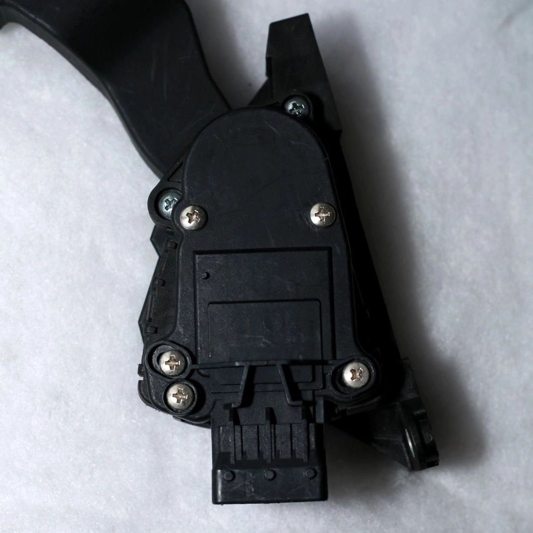 Auto Parts Electronic Accelerator Pedal Aps189 for Nissan Altima (04-02) Nissan Sentra (04-02)