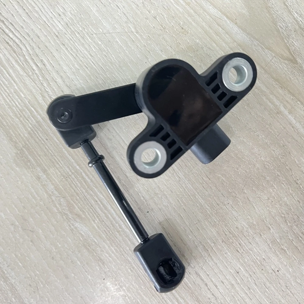 This is Auto Parts Height Level Sensor 3L1z5359AA 5L1z5359AA for ford Expedition 06-03 Lincoln Navigator 2006-03 photo