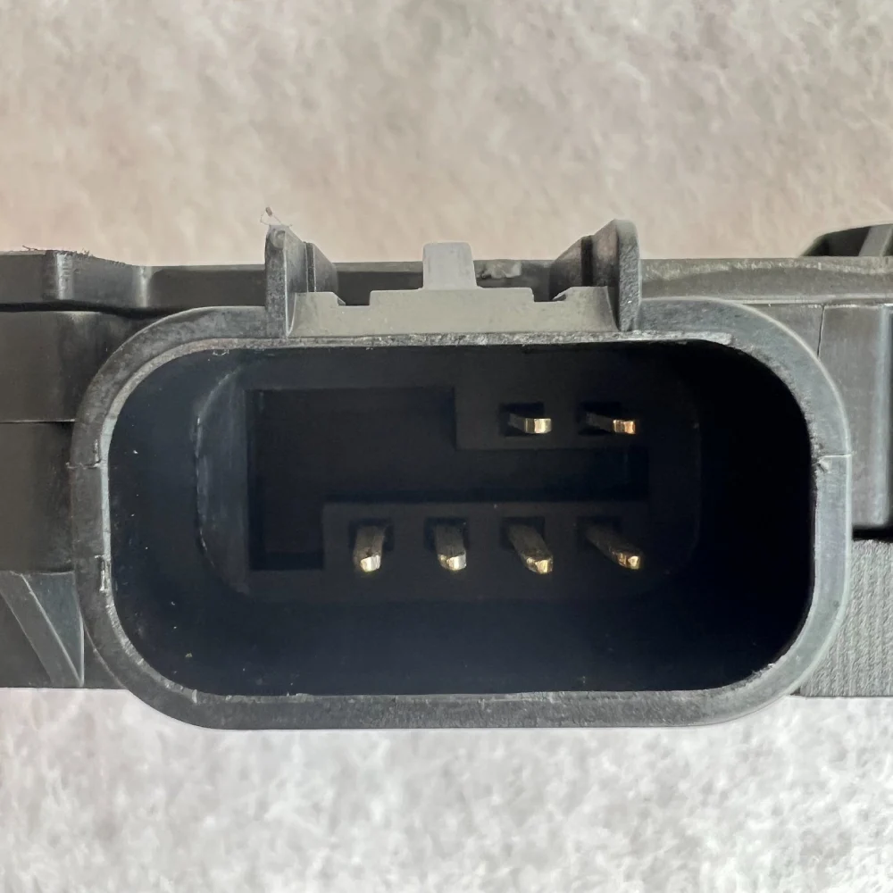 8151509900 15150990 Electric Accelerator Pedal for 08/07/03 Isuzu Ascender Chevrolet GMC Oldsmobile Bravada