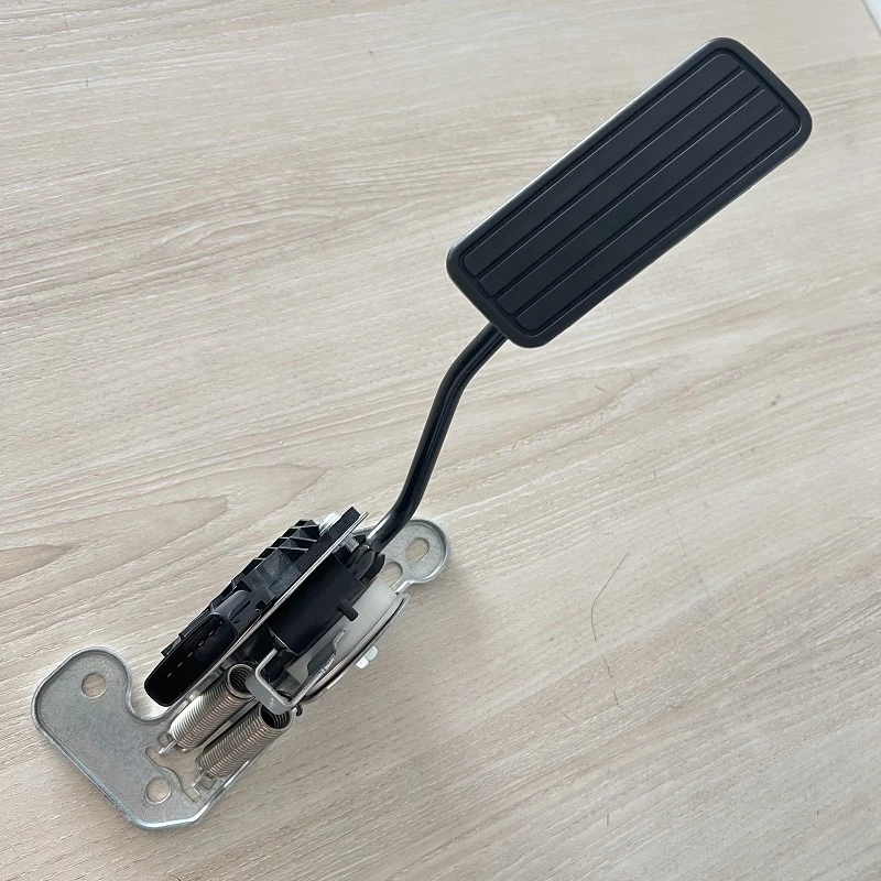 Electric Accelerator Pedal 36010AG021 for Subaru Legacy & Outback