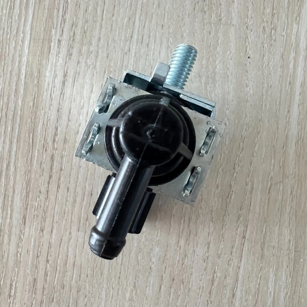Auto Parts Engine Parts Evaporative Emissions Vapor Canister Purge Valve 14930-8u300