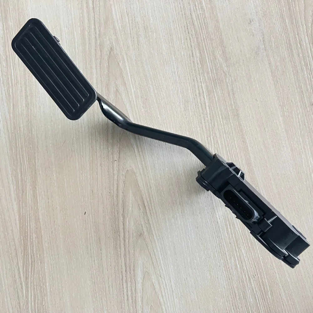 15187573 15145758 Electric Accelerator Pedal for 04-09 chevrolet Trailblazer