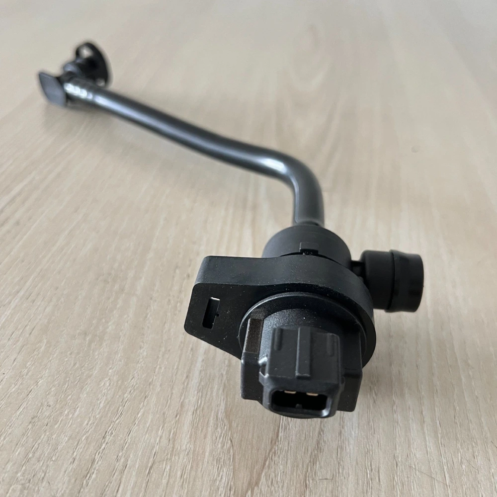Auto Parts Canister Purge Solenoid Cvs61 for BMW