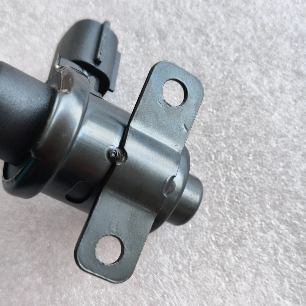 Auto Part OE 9091012209 EGR Control Solenoid Valve for Sienna 1998-2003
