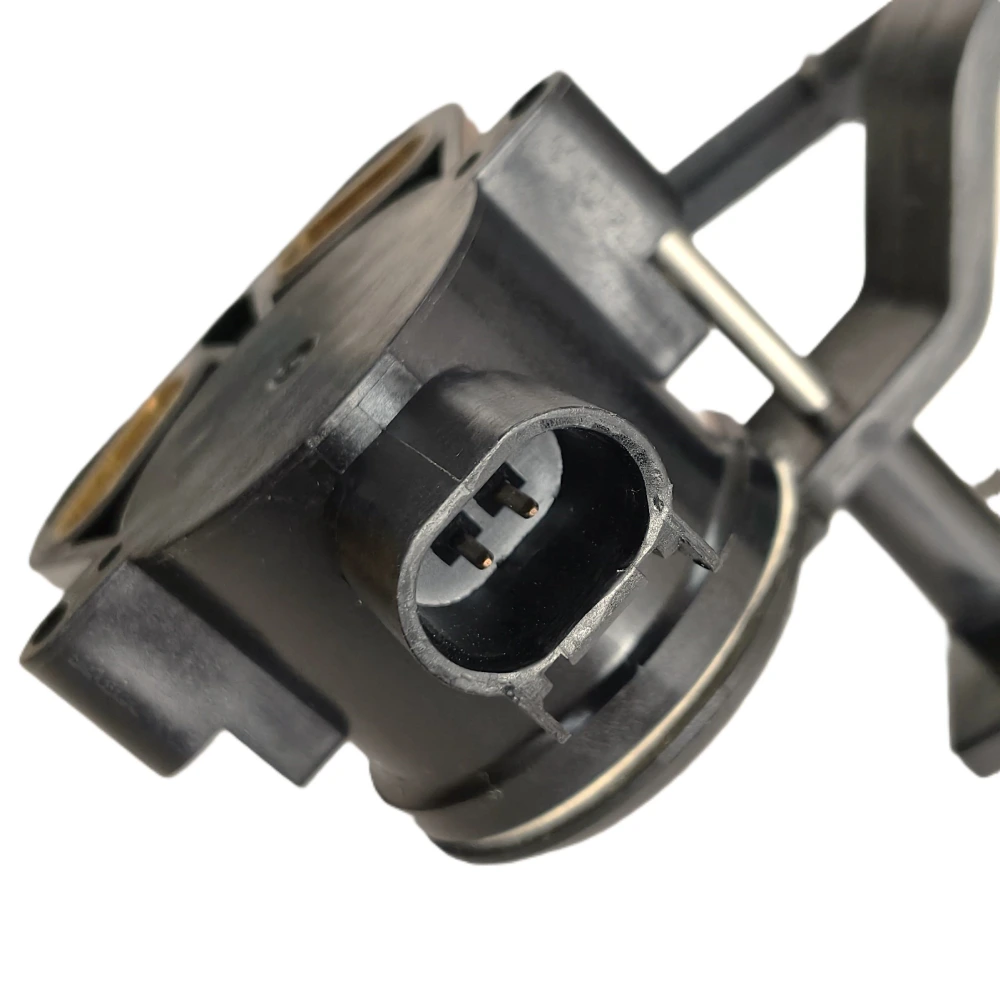 Auto Parts Original Air Suspension Ride Height Level Sensor 15070506 for Replace